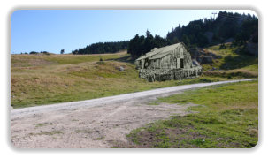 photo montage situant l'emplacement de la cabane du Père Tasse